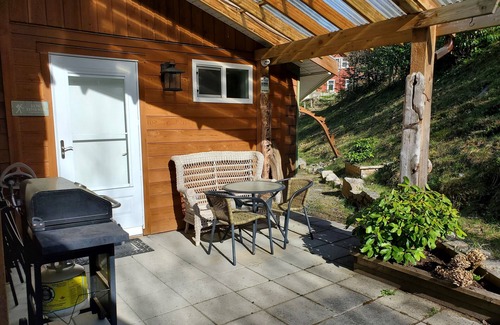 Telegraph Cove Cottage | In Telegraph Cove, rare gem, private, TV, High-speed WiFi, no cleaning fees
