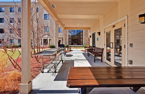 Glenview Apartment | In "The Glen" Business District. Free Breakfast. Indoor Pool. Studio at Staybridge.