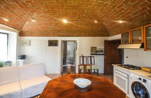 Monastero Bormida Apartment | In the heart of the village of Monastero Bormida welcomes you this beautiful apartment.