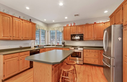 Ronks House | In the heart of Amish Paradise with GREAT view of Lancaster County!
