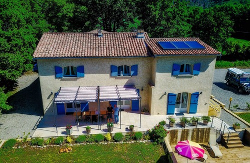 Le Bersac House | In the heart of Nature .