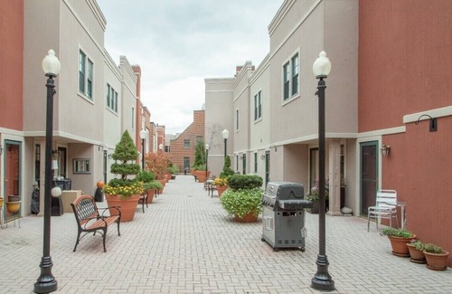 Downtown Syracuse House | In the heart of Syracuse Downtown