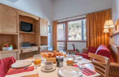 Meribel Centre Apartment | In the heart of the 3 Valleys