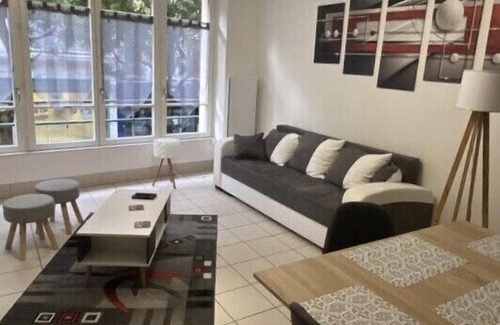 Verdun Apartment | In the heart of Verdun