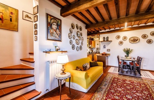 Monteaperti Apartment | In the hills with views of Siena, Chianti and Crete