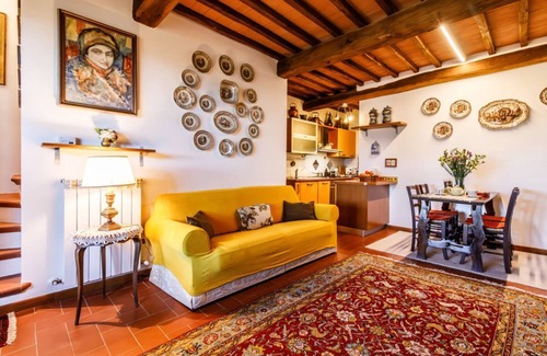Monteaperti Apartment | In the hills with views of Siena, Chianti and Crete