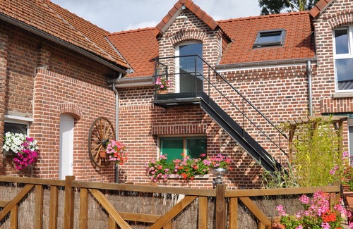 Monchy-au-Bois Cottage | In the house winch PDC