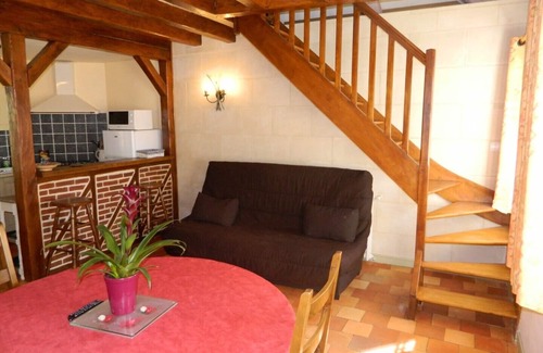 Lussault-sur-Loire Cottage | In the Loire Valley exceptional gîte le Chardonnay