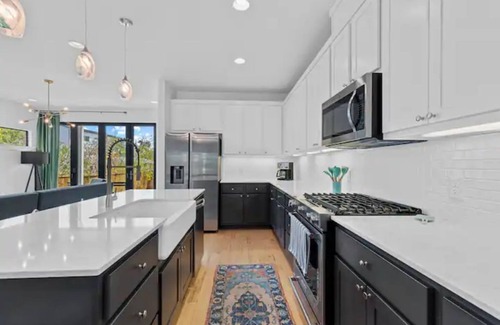 Blackshear-Prospect Hill House | In The Middle Of It All