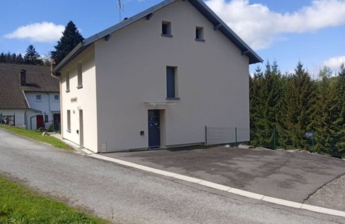 Le Syndicat Cottage | In the mountains 15 km from Gérardmer PMR access "Gérardmer Fantastic Festival