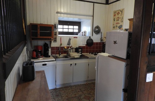 Irodouer Cottage | In the old stables of a castle, very comfortable, in the countryside, very calm