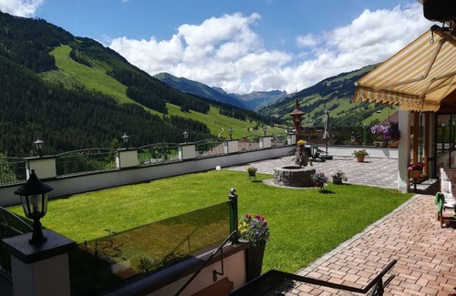 Saalbach-Hinterglemm Apartment | IN3-2 Zimmer max. 4 Personen by Interhome