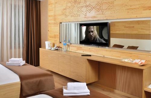 Uzungol Hotel | Inanlar Deluxe Hotel & Bungalow