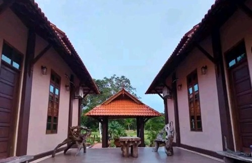 Setiu Ski Chalet | Inap Kota sang rimba