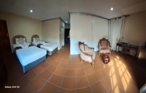 Francistown Bed & Breakfast | Inca Rose Guest House