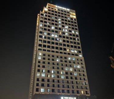 Yeongjong-dong Hotel | Incheon Rivieraverium Hotel