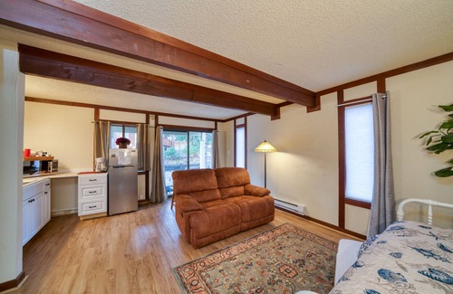 Incline Village Condo | Incline Village Private 1st Fl 2 Bdrm 1 Bath of Condo w parking