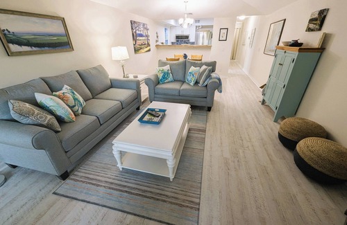 Saint Helena Island Condo | Includes resort access & golf cart. See reviews. Pet considered. Options offered