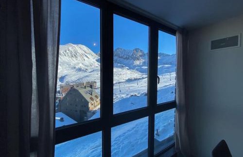 Pas de la Casa Apartment | Increíbles Vistas A Las Montañas En El Pas De La Casa - Parking - Wifi - Ski in Ski out l by BonesVacances