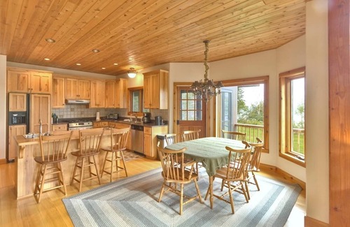 Wisconsin House | Incredible Custom Log Home w/Lake Views for Days