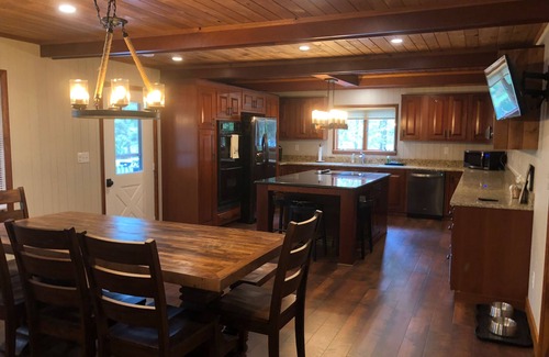 Treasure Lake House | Incredible Lakefront Property with Year Round Hot Tub; Bring the Whole Family