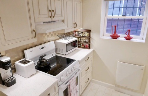 Logan Circle Apartment | Incredible Location, steps from 14th!