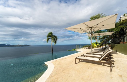Playa Flamingo Apartment | Incredible ocean view condo, Infinity Pool, Breakfast included