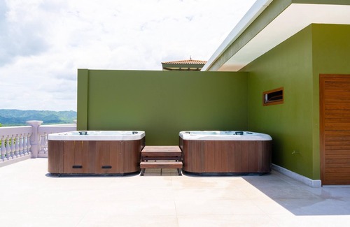 Playa Flamingo Apartment | Incredible ocean view condo, Infinity Pool, Breakfast included