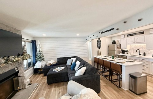 Peak 8 Apartment | Incredible Ski in Ski out Peak 8