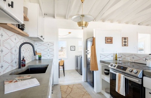 Joshua Tree House | Incredibly designed stargazing paradise with Southwest and Scandinavian vibes