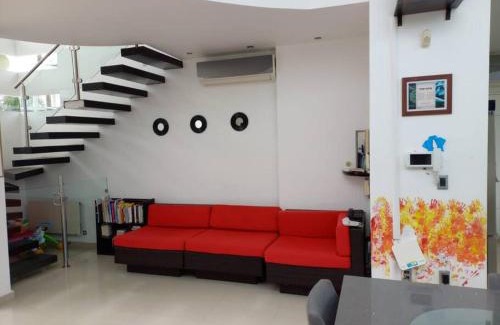 Lomas de Cocoyoc House | Increible Casa Lomas de Cocoyoc con albercas,tobigan,juegos,tirolesa,cone,fogata,columpios,gimnasio y mas