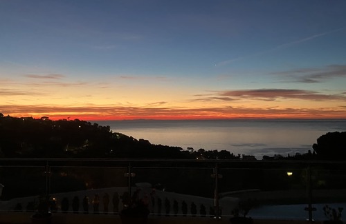 Les Issambres Apartment | independant flat -fantastic view over the sea-air conditioned-