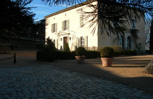 Andrezieux-Boutheon Apartment | INDEPENDENCE TRANQUILLITY ideal for business trips romantic getaways