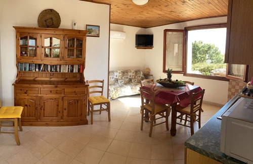 Nulvi Villa | Independent house with private pool, tennis and free wi-fi flat near Castelsardo