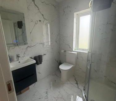 Listowel House | Independent Room Only - Listowel