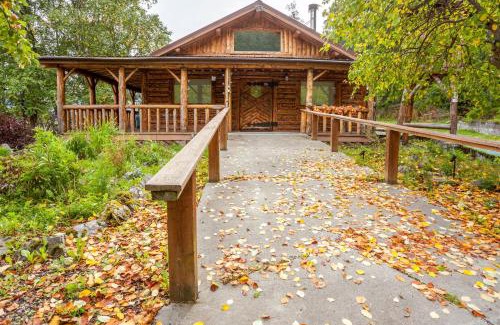 Indian Ski Chalet | Indian AK 25 min to Anchorage & 25 min to Girdwood