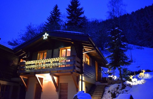 Lauenen Bei Gstaad Ski Chalet | Indian summer in Anniviers: Chalet Les Frasques, nature, sauna, chalet 36m2