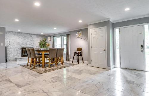 Wayne House | Indianapolis Vacation Rental about 8 Mi to Downtown!