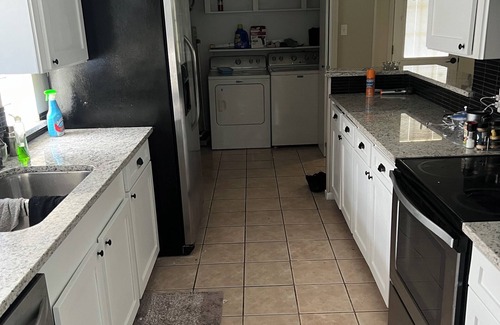 Southeast Houston House | Indoor heated pool, hot tub, steam room, and pool table!