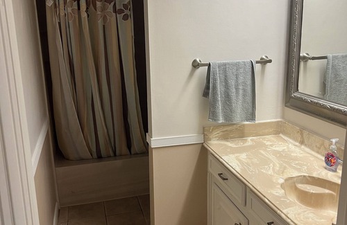 Southeast Houston House | Indoor heated pool, hot tub, steam room, and pool table!