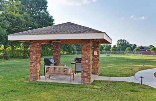 West Seneca Apartment | Indoor Pool & Hot Tub Access. Free Breakfast