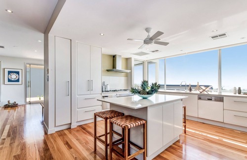 Castaways Beach House | Indulge at Iluka, Castaways Beach