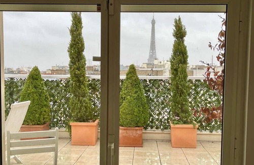 Porte-Dauphine Apartment | Indulgence, is a Splendid Paris Penthouse apartment with Divine Terrace.