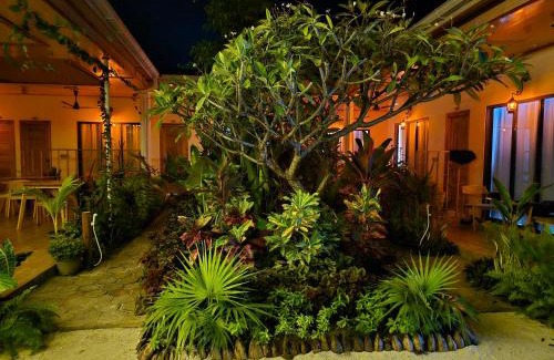 Dhigurah House | Infinity Beach Dhigurah