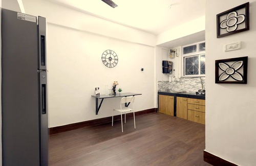 Goregaon East House | Infinity It park - 3 BHK Suite - Comp Wifi/Laundry