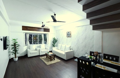 Goregaon East House | Infinity It park - 3 BHK Suite - Comp Wifi/Laundry