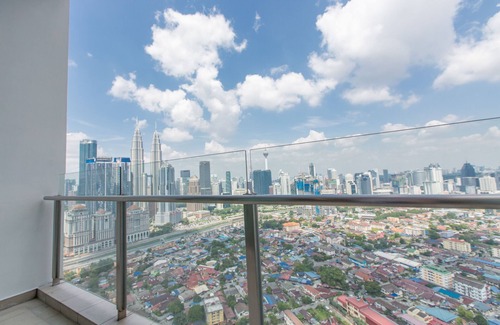 Titiwangsa Apartment | Infinity pool amazing view deluxe suite#22
