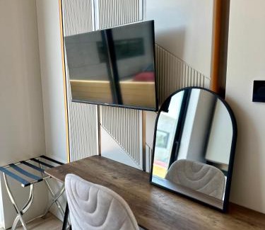 Maroni House | Infinity Residences