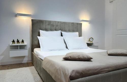 Turda Apartment | Inga Oasis