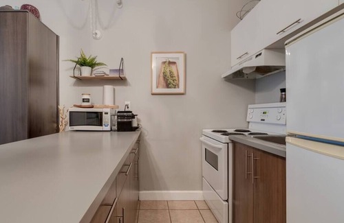 La Cite-Limoilou Apartment | Initial | Aube | Québec